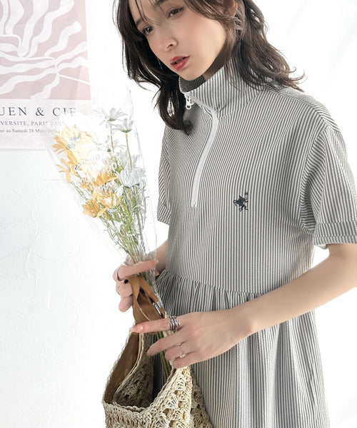 トレンドのティアード♪胸刺繍サッカーハーフZIPワンピース（ロング