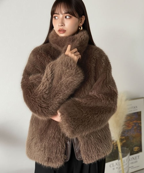 mily bilet】ゴージャスなファーが魅力的。フェイクレザー切り替え