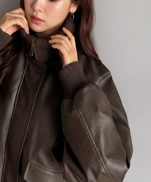 JaVa ジャバコラボ》さっと羽織って、センスをまとう。レイヤード衿