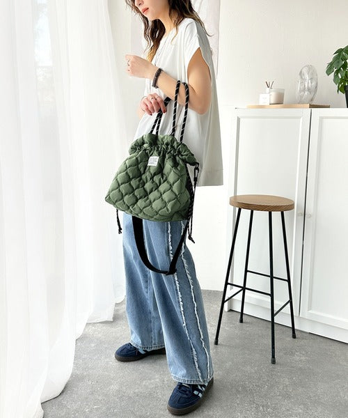 JaVa ジャバコラボ》おしゃれも実用性も叶う。2WAYキルティング巾着