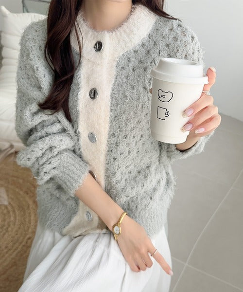 mily bilet】バイカラー映えがお洒落見えの鍵。メタルボタン使い