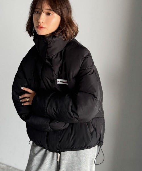 JaVaジャバコラボ》トレンド感も暖かさも叶える。ショート丈スタンド