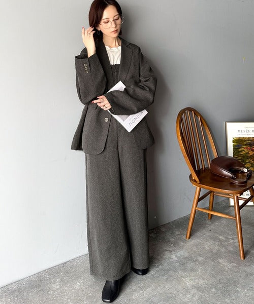 羽織るだけでキマる。袖タックヘリンボーンオーバーサイズジャケット