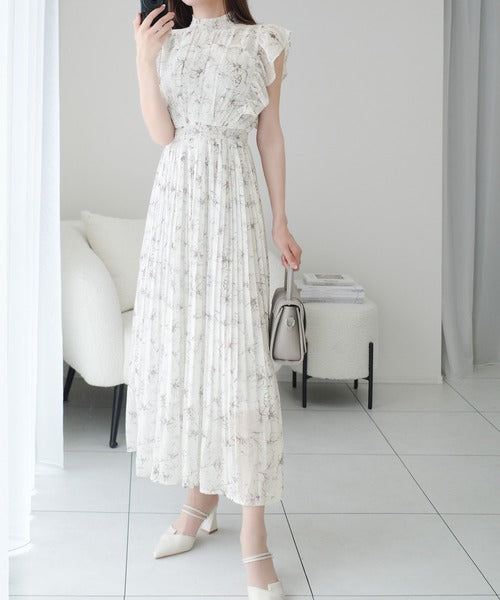 正規品♡ 【SPRING】フリルワンピース♡オフホワイト mily bilet】ふんわり揺れる可愛さ。プリーツ加工シアーフリル