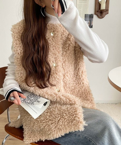 もこもこ感が愛らしい♪暖か前後2wayプードルボアベスト ce1265015