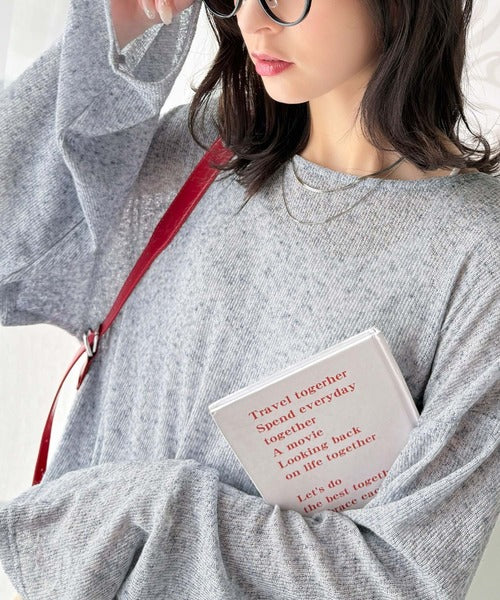 【関税込み】HYEIN SEO グレー フード付き 長袖トップス リラクシングなゆるニット。オーバーサイズグランジシアーニット