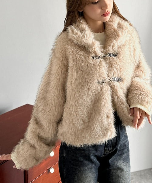 mily bilet】秋冬モードを盛り上げる素材感♪上品さと華やかさを纏う