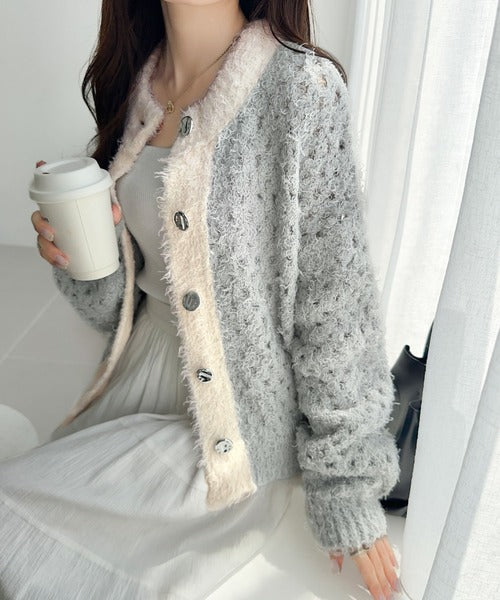 mily bilet】バイカラー映えがお洒落見えの鍵。メタルボタン使い