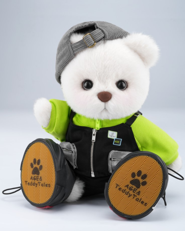 Lina Bear Skateboarder Set L