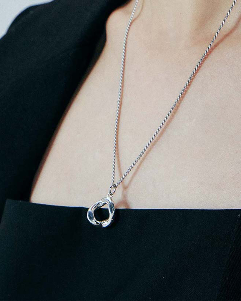 渦シルバー ネックレス | ファッション通販サイト NUGU