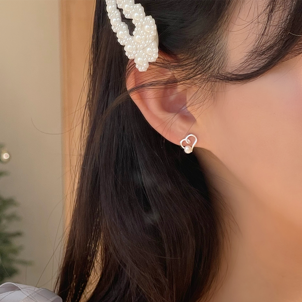 WEB限定】SEEDS PEARL PIERCED EARRINGS K10ホワイトゴールド