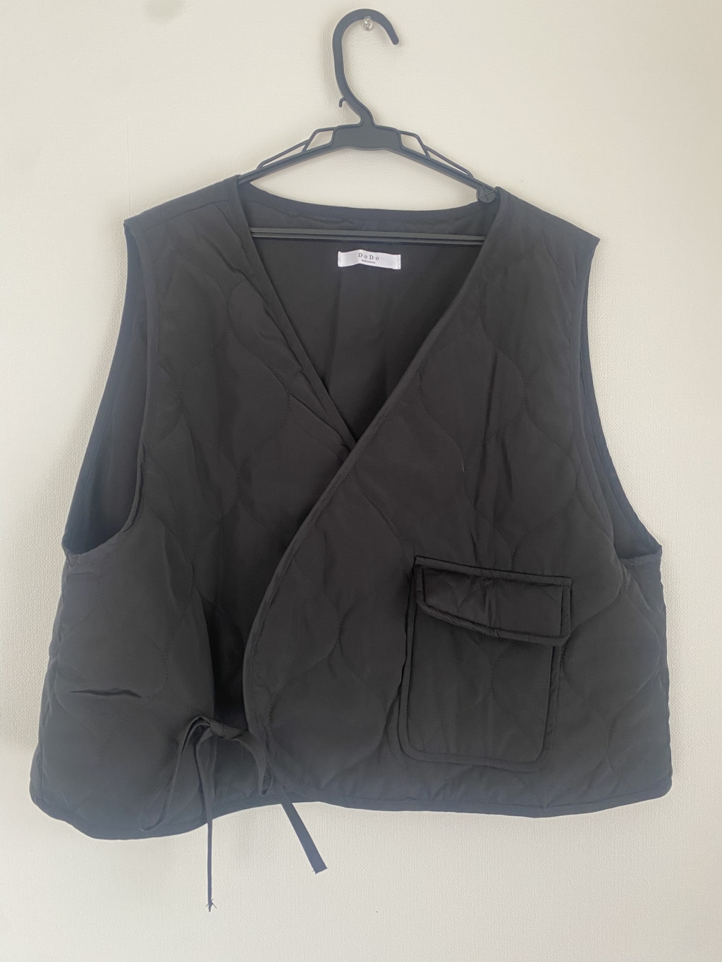 Wrap ribbon quilted vest ／nugu klee Ribbon Quilted Vest / Nugu Klee