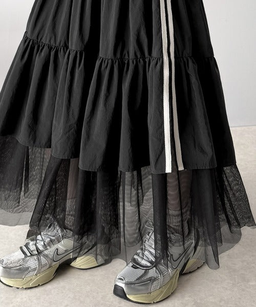 大人の愛されスカート。ナイロンチュールティアード ロングスカート
