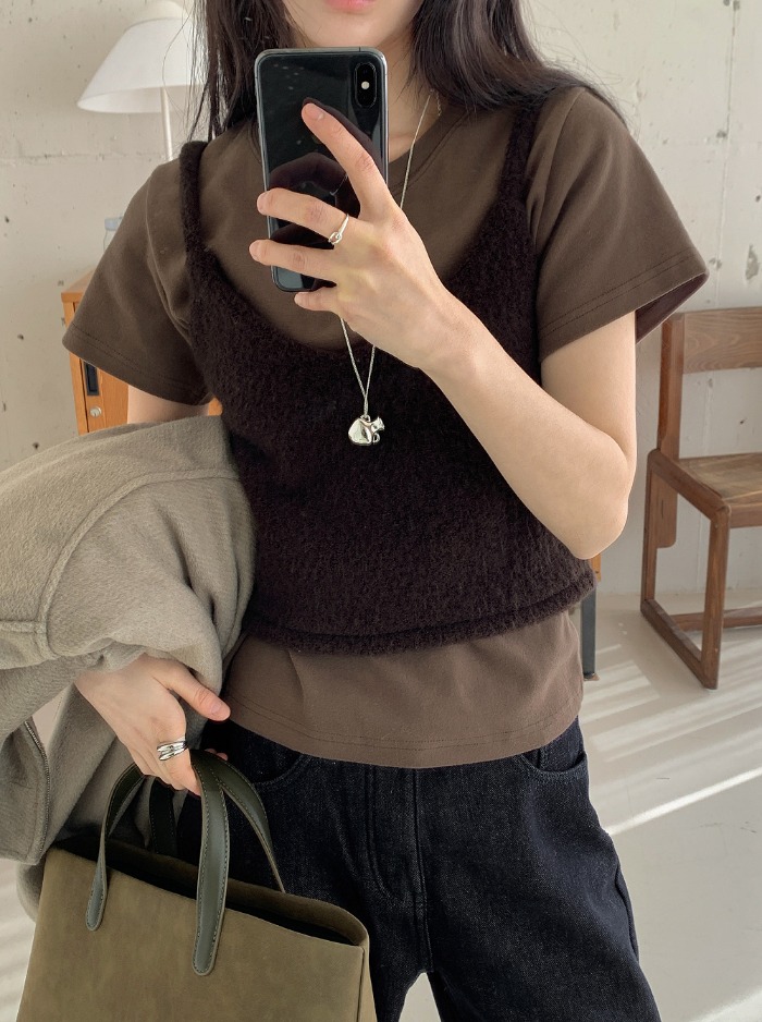 ニットクロップド丈ビスチェ