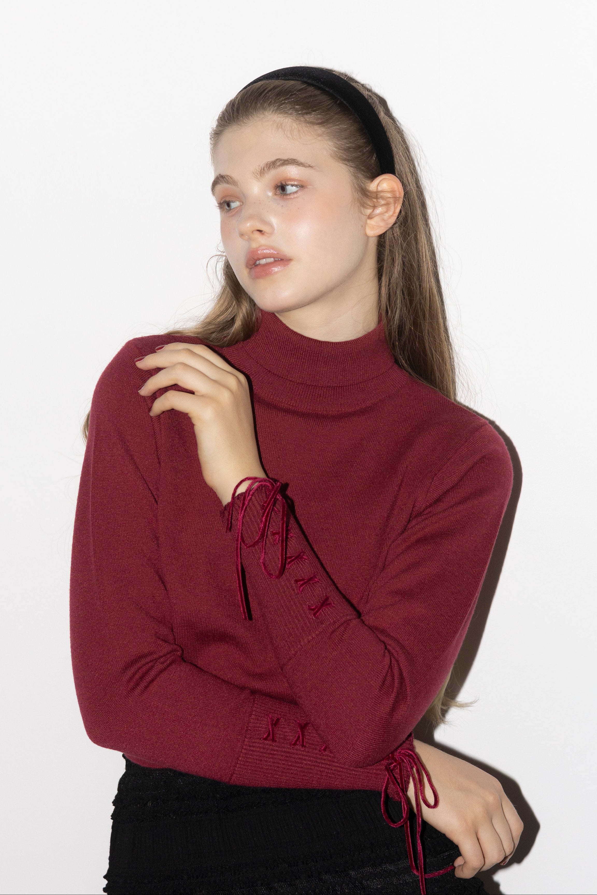 lace up ribbon turtle knit (NEW COLOR)