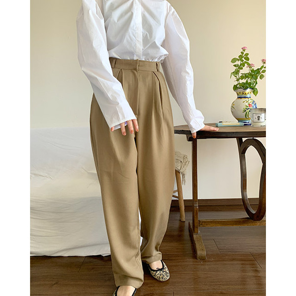 タック入りスラックス | ファッション通販サイト NUGU