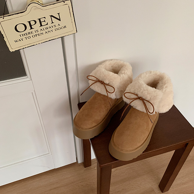 【最高級】未使用　奥田ムートン 0652 レースアップ厚底ムートンブーツ | ファッション通販サイト NUGU