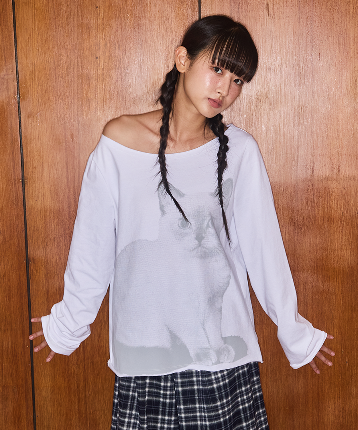 user_fdeca4e3専用 CAT OFF SHOULDER | ファッション通販サイト NUGU