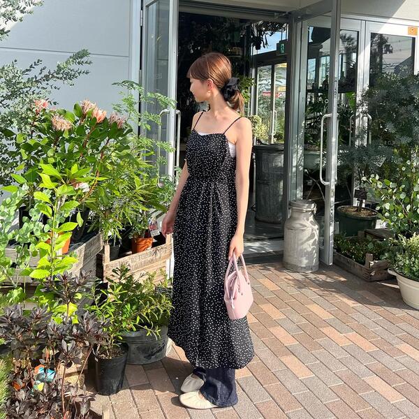 fekete ドットキャミワンピース&スカート ドットキャミワンピース&スカーフ - FEKETE | 60% - アジア