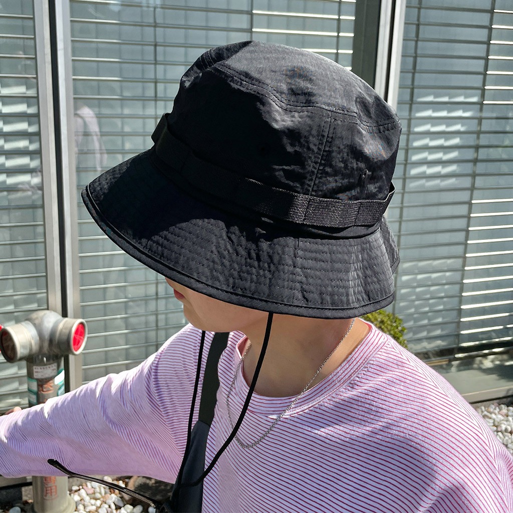 [MLB] Gorpcore Bucket Hat ★すぐ品切れ★ Amazon.co.jp: [VARZAR] Label drop over fit bucket hat Black