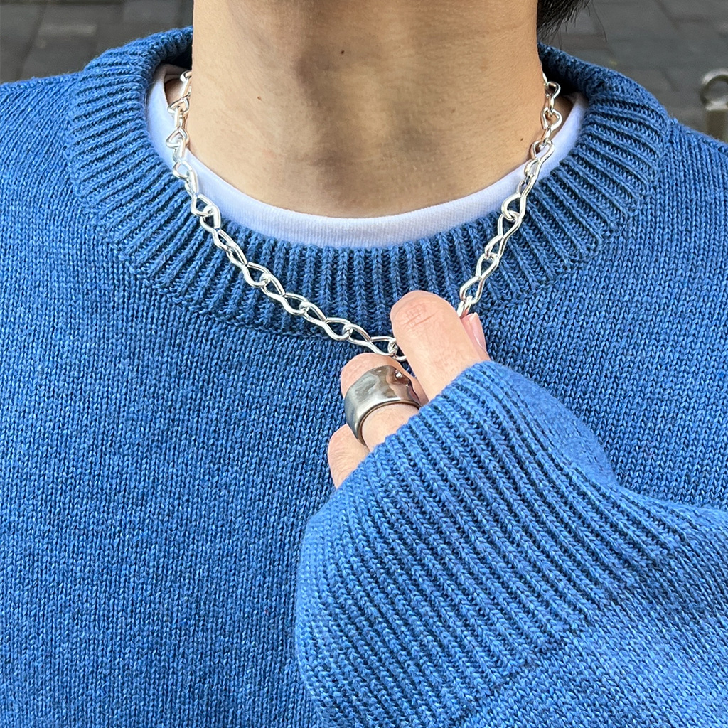 ユニークネックレス