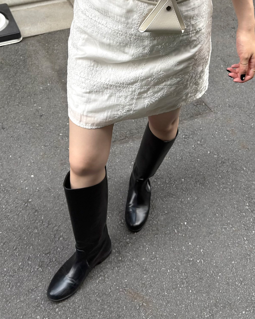 レインシューズ [LOOKAST] KELLY BUCKLED RAIN BOOTS_BLACK KELLY BUCKLED RAIN BOOTS_BLACK | ファッション通販サイト NUGU