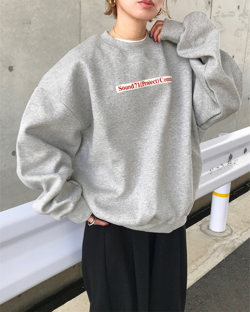 レタリングパッチスウェット