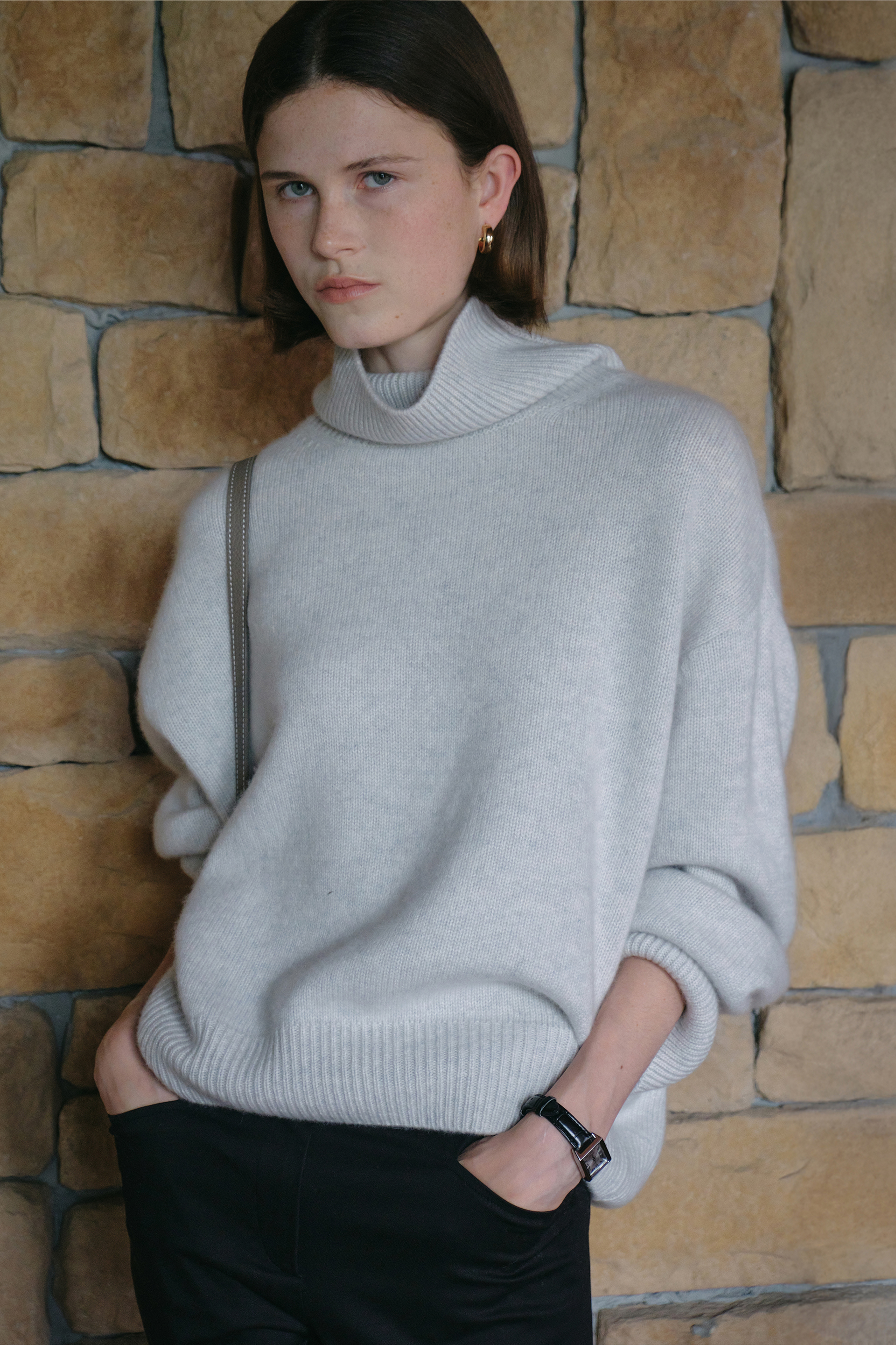 Of Turtle Knit (Cashmere 100)