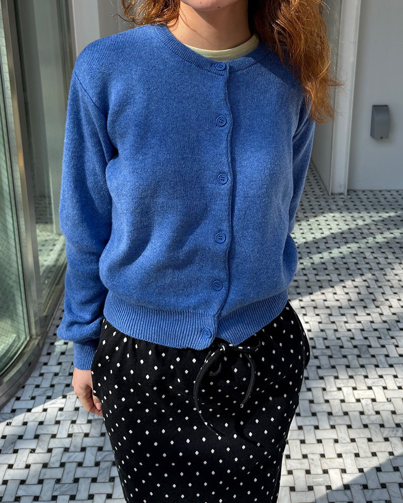 シンプルラウンドカーディガン