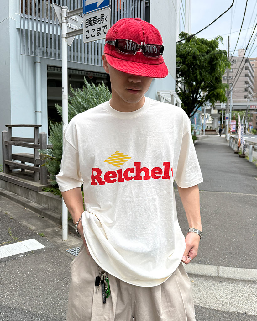 ロゴレタリングTシャツ