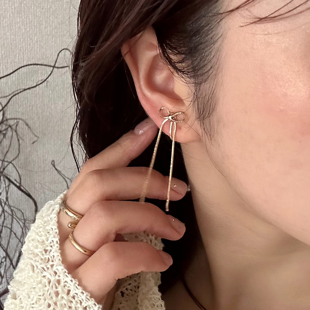 ミニリボンイヤリング | ファッション通販サイト NUGU