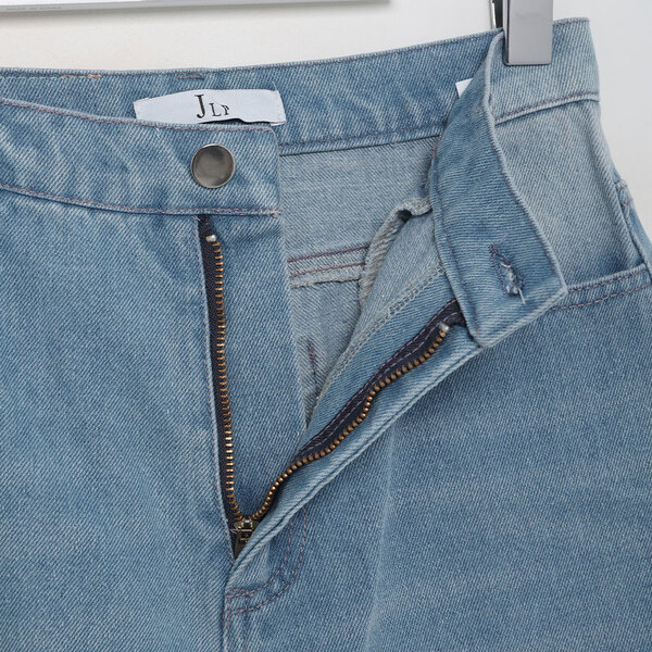 nugu Celume ハートスタッドルーズフィットデニム nugu Celume ハートスタッドルーズフィットデニム nugu Celume