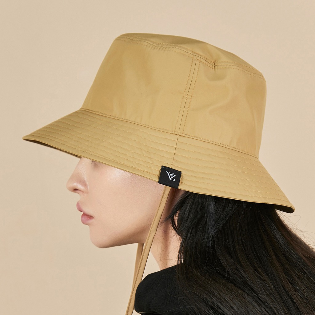 VARZAR] Monogram Label Pigment Bucket Hat Beige