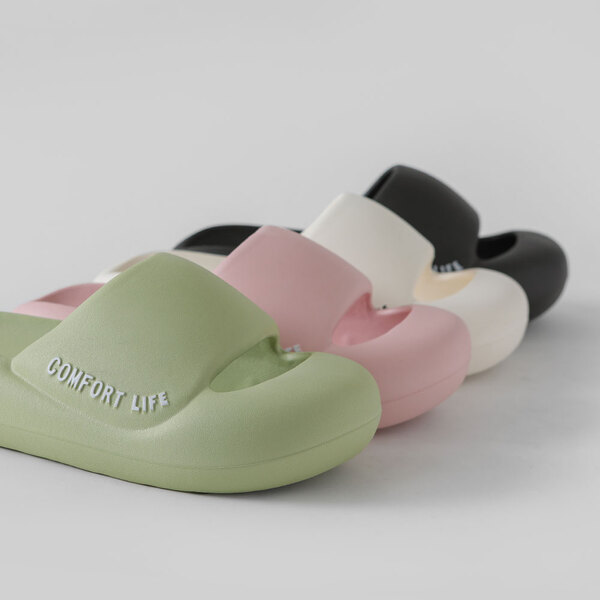Unisex] Four Wilesラバーコンフォートスリッパ | ファッション