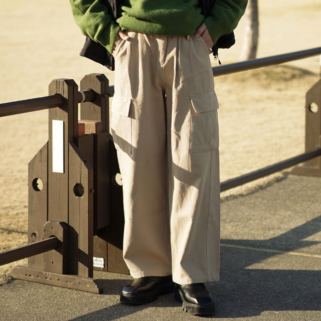 ワイドゴムカーゴパンツ