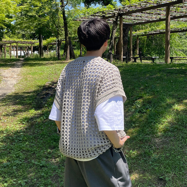 ユニセックス透かし編みベスト | ファッション通販サイト NUGU