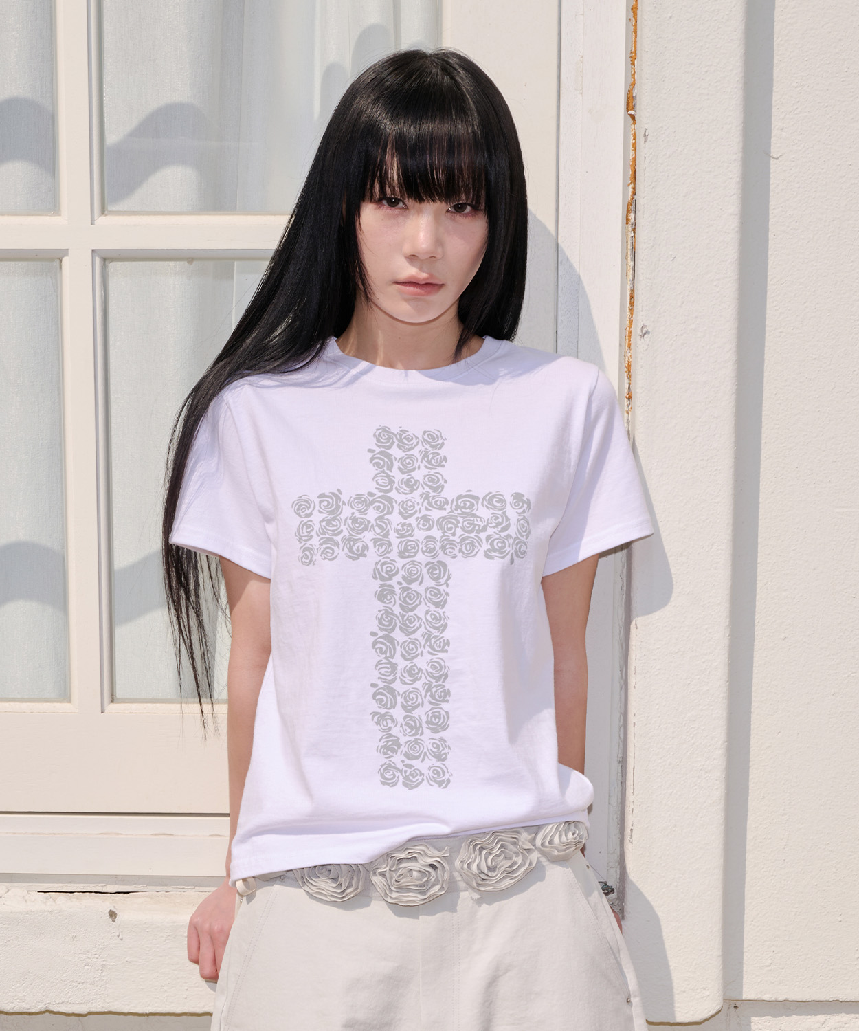 FLOWER CROSS SLIM T SHIRT - WHITE