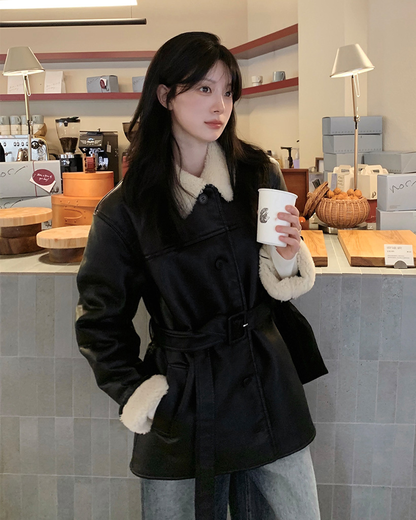 ボア レザー ミドル丈 ムスタンコート