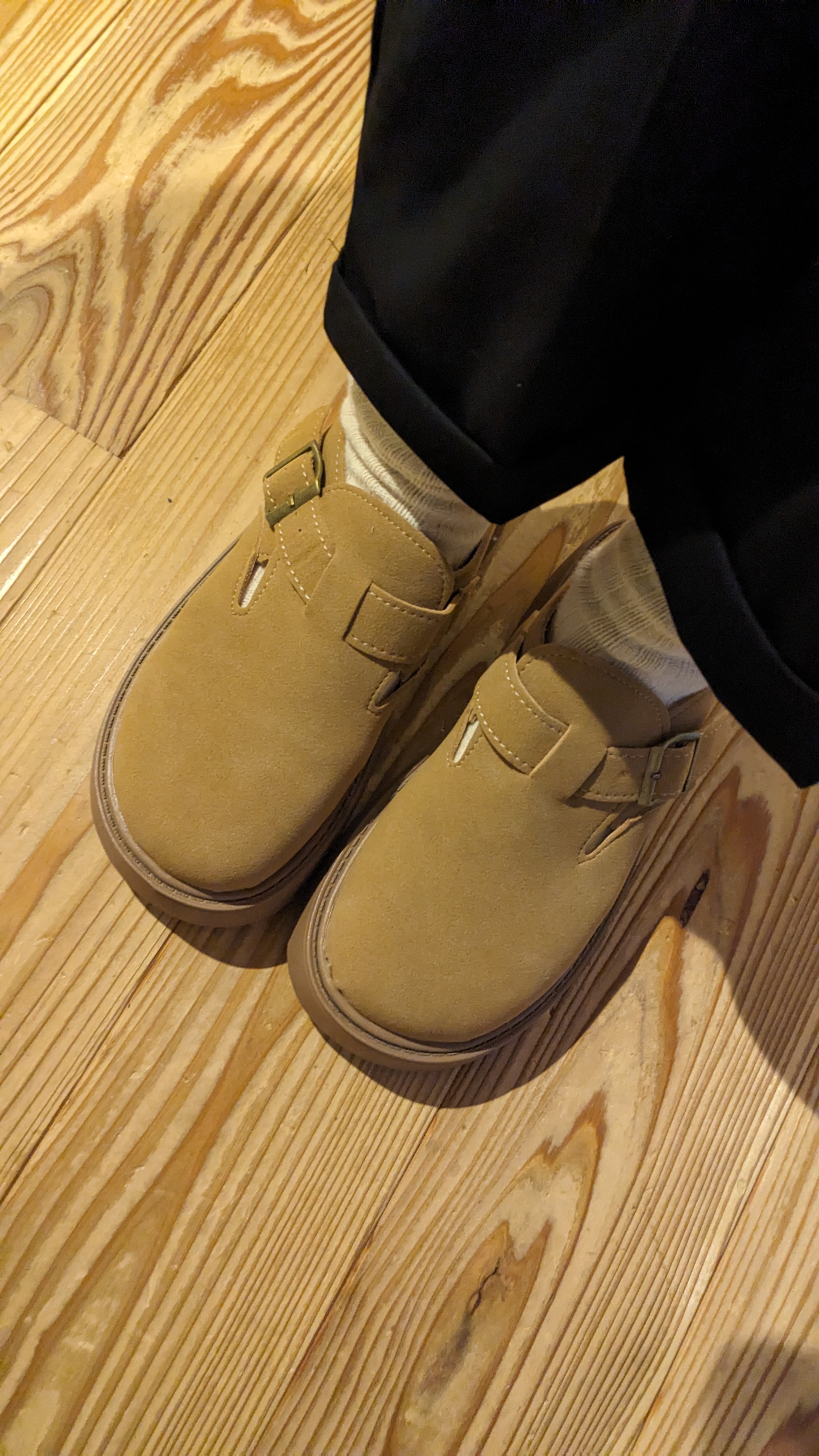 ベージュ スエード ローファー風サンダル 秋再入荷][3color]厚底スエードローファー_秋服 | ファッション