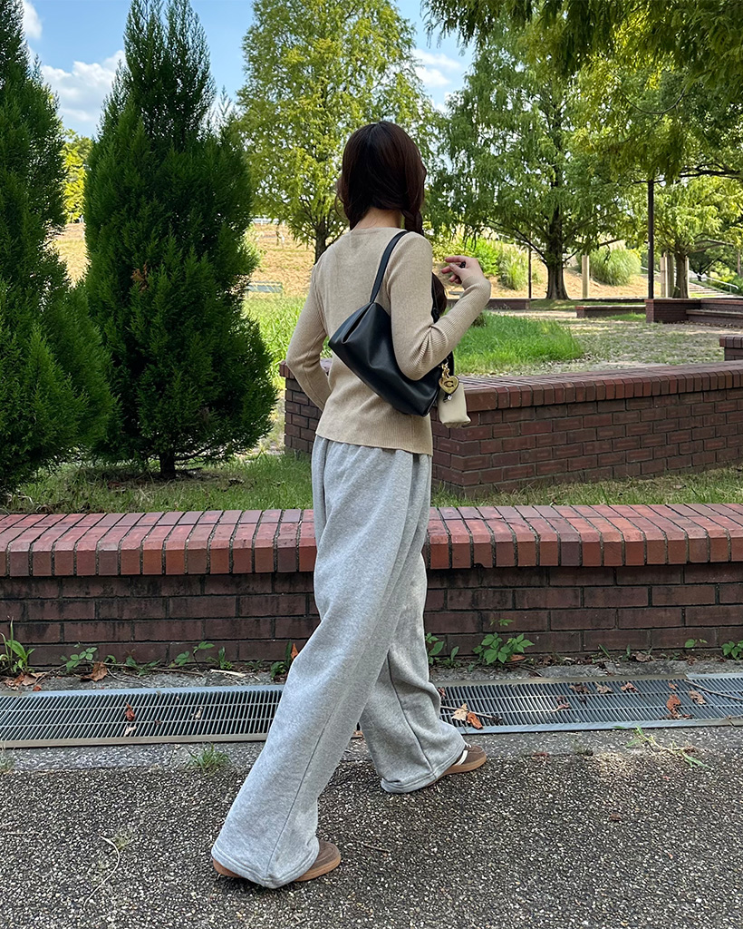 サイドインタックワイドスウェットパンツ | ファッション通販サイト NUGU