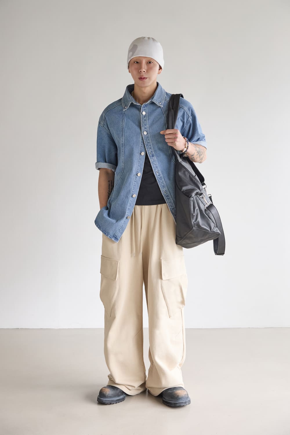 LINE POINT DENIM SHORT-SLEEVED SHIRT | ファッション通販サイト NUGU