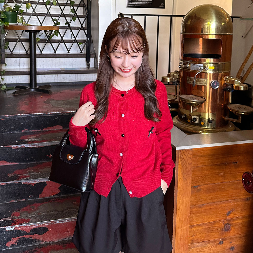 【美品】ルネ　ジップカーディガン　ジャケット　リボン　カメリア　ピンク　L セール】 【OUTLET】カメリアコサージュ付きサマーカーディガン