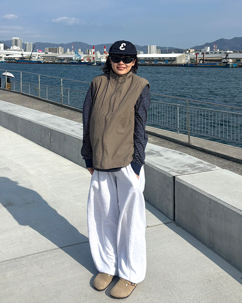 （ユニセックス）ハーフネックナイロンベスト