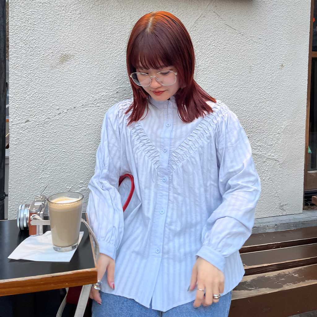 タック入りフリルブラウス | ファッション通販サイト NUGU