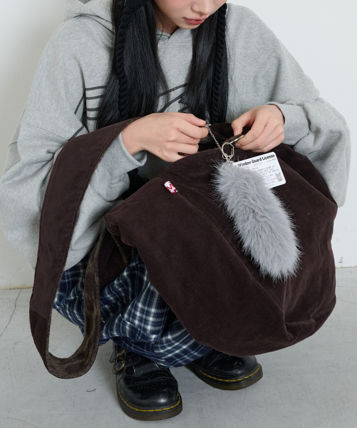 トップス ITZAVIBE CAT GIRL EYE TRACK JACKET ITZAVIBE CAT GIRL EYE TRACK JACKET