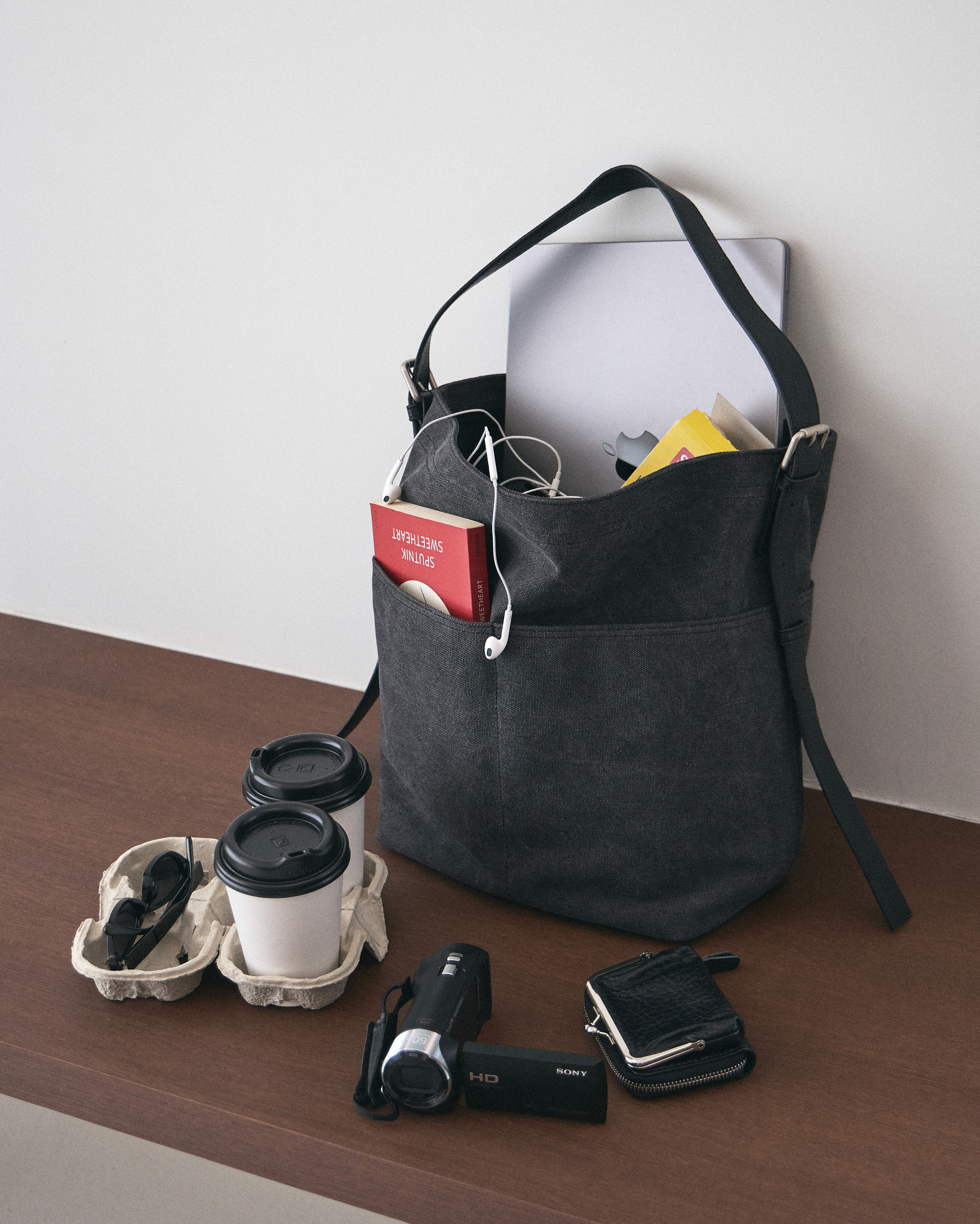 グレー ショルダーバッグ ふたつき横長ショルダーバッグ（グレージュver.） ショルダー