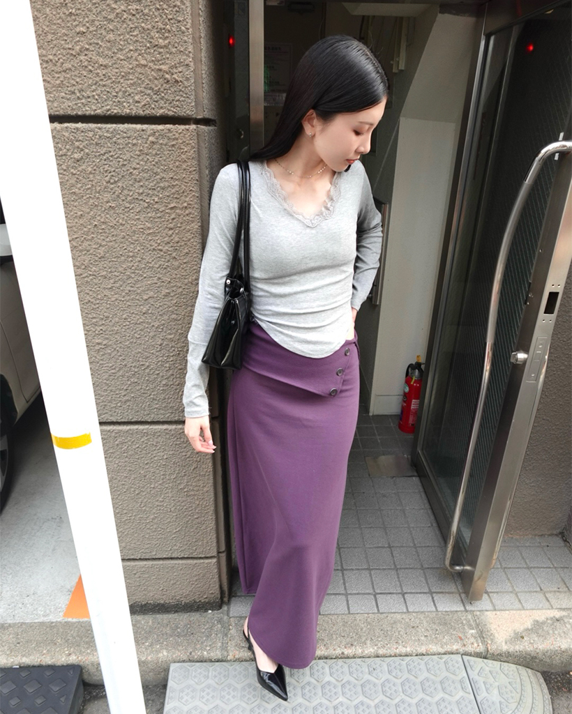 レース Vネック長袖Tシャツ