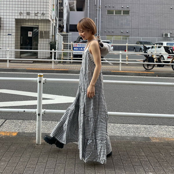 美品✨INGEBORG ノースリーブワンピース ギンガムチェック 綿100 M ギンガムチェックノースリーブ ワンピース 綿100 M～L 紐ベルト