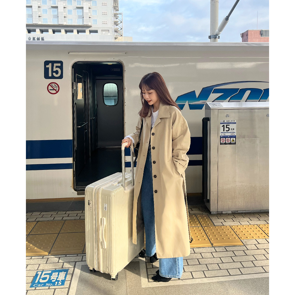 【PrettyLittleThing】ベルト付 クロップド トレンチ コート トレンチ PrettyLittleThing(プリティリトルシング) トレンチ