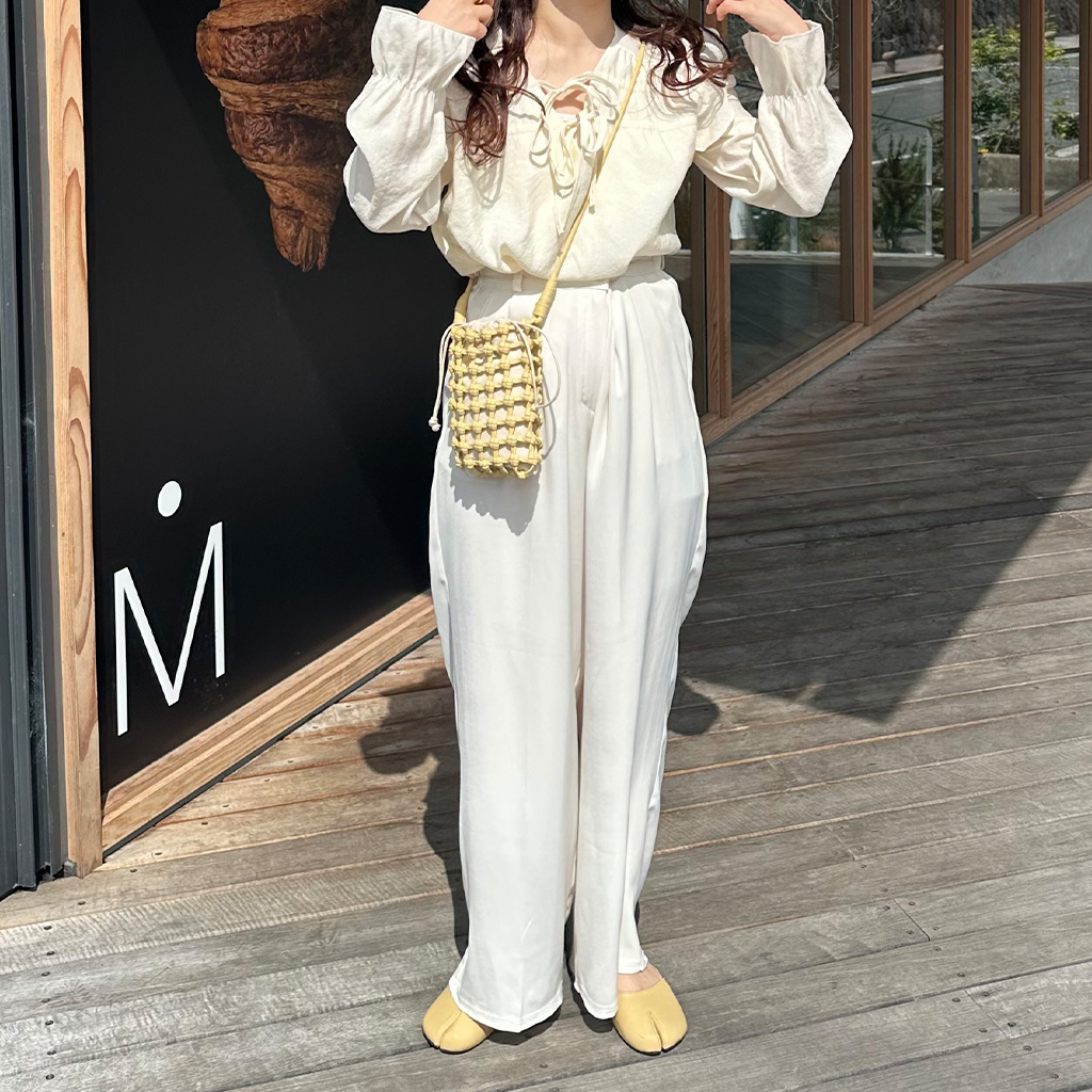 美品✨ピンクハウス　フリル　リボン　ブラウス　ノースリーブ　ティアード　ブラック 美品✨ピンクハウス フリル リボン ブラウス ノースリーブ